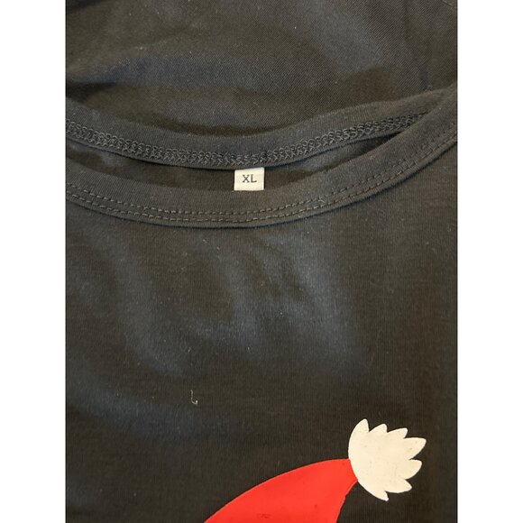 Christmas Santa Hat HO HO HO Black Red Tee Long Sleeve Size XL - Picture 4 of 4